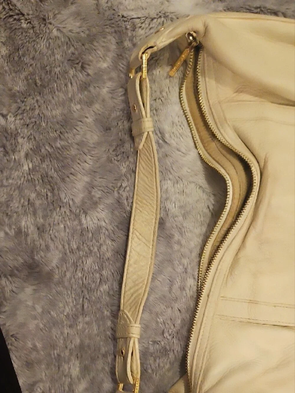 Tory Burch Cream Leather Shoulder Hobo with Gold Logo